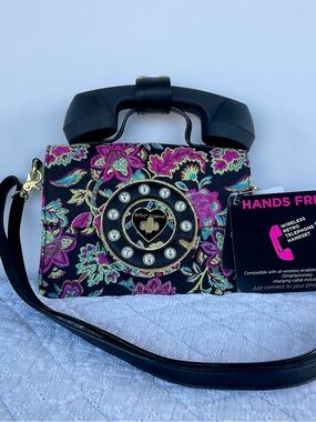 Betsey Johnson phone purse Bluetooth crossbody embroidered NWT rare novelty